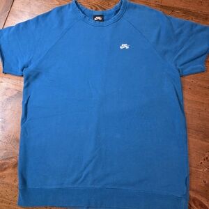 Nike Men's Crewneck in Vibrant Blue
